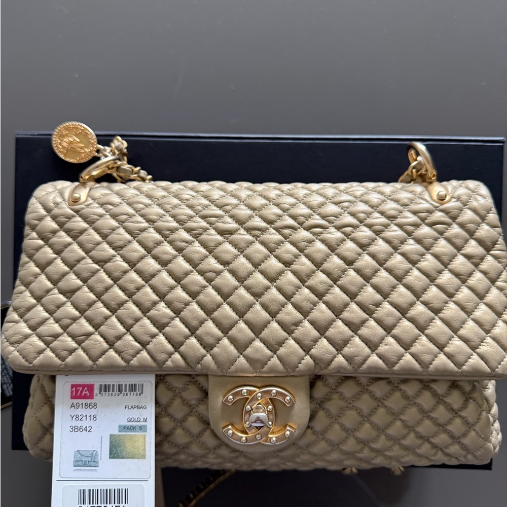 Chanel Tan Quilted Shoulder Bag with Chain Strap 100% authentic